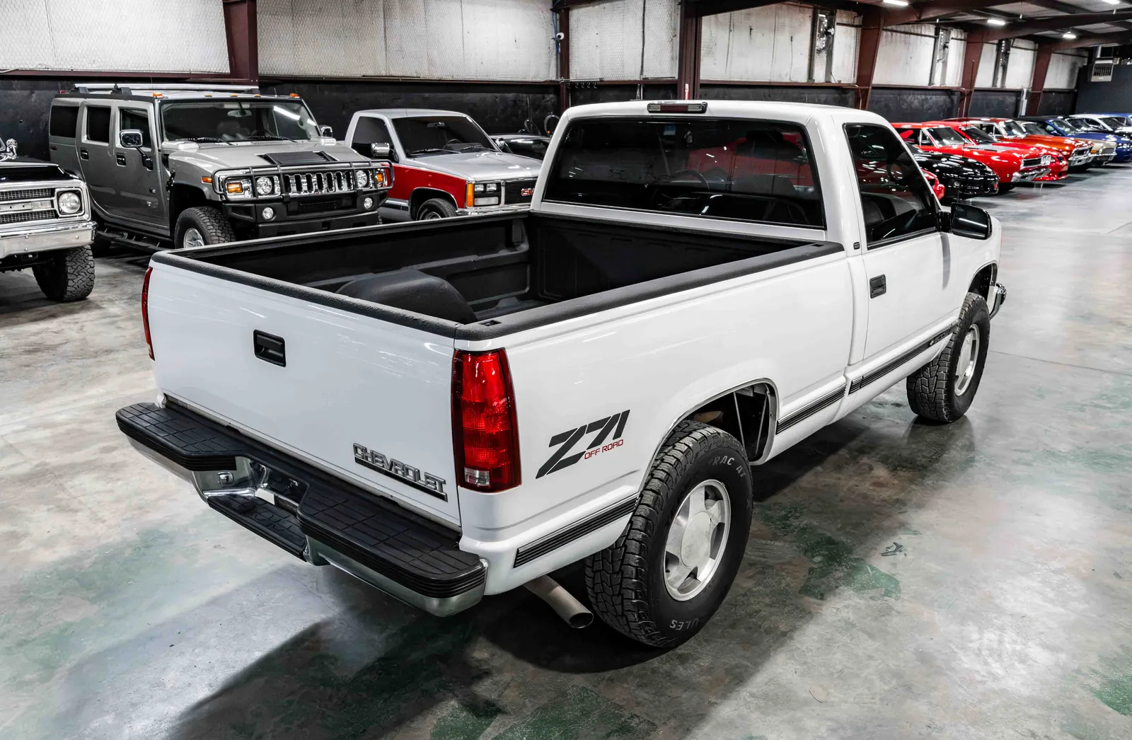 1998-Chevrolet-K1500-Z71-Olympic White-1GCEK14MXWZ135980--37.jpg